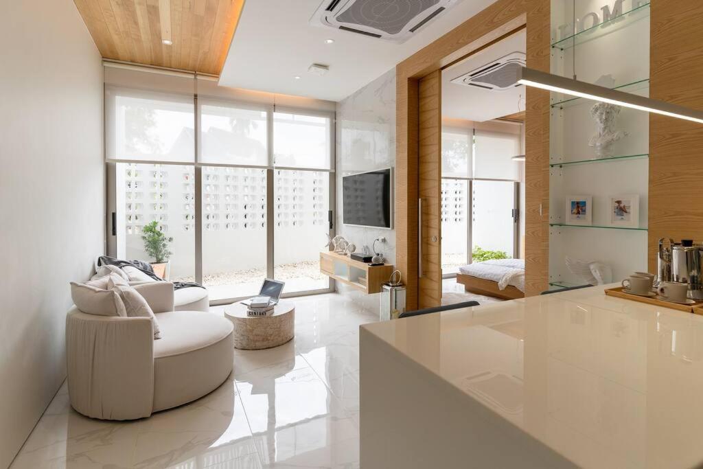 The Residence By Andaman Villa Phuket ภายนอก รูปภาพ