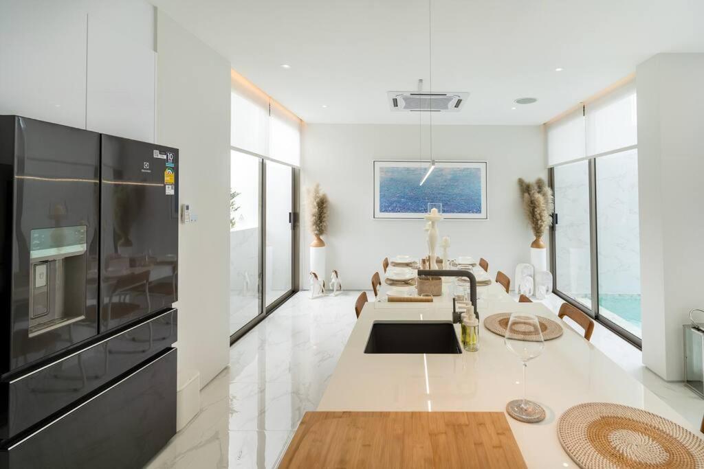 The Residence By Andaman Villa Phuket ภายนอก รูปภาพ