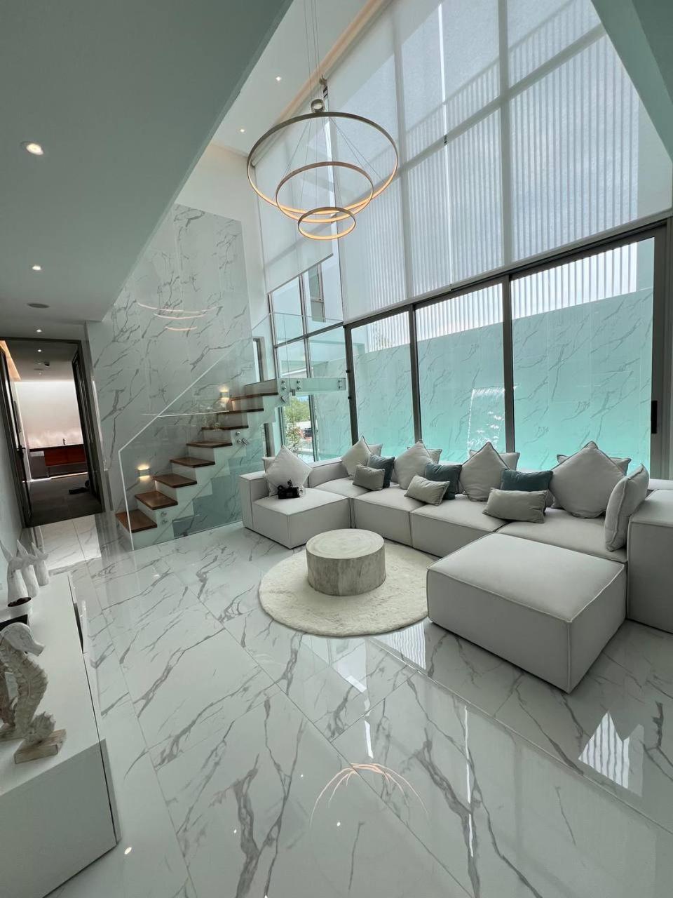 The Residence By Andaman Villa Phuket ภายนอก รูปภาพ